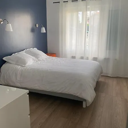 Superbe A Parking Prive Apartment