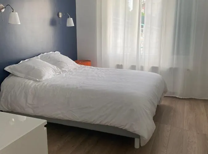 Superbe à Parking Privé Appartamento